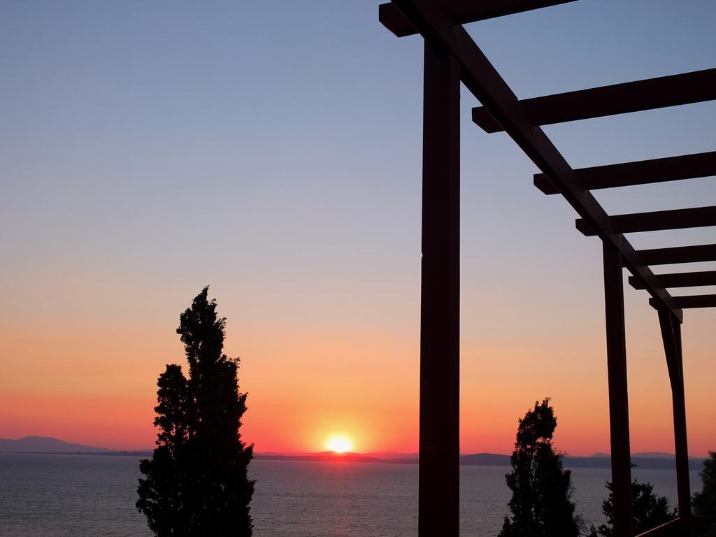 Efta Anemi - Benovias Aparthotel Karfas Bagian luar foto